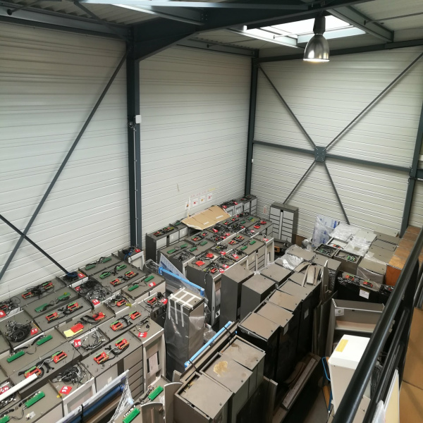 Vente Immobilier Professionnel Local commercial Maurepas 78310